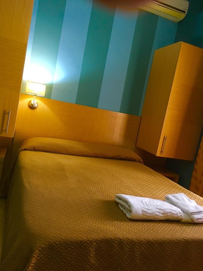 Hotel Villa Mare Altavilla Milicia Ngoại thất bức ảnh
